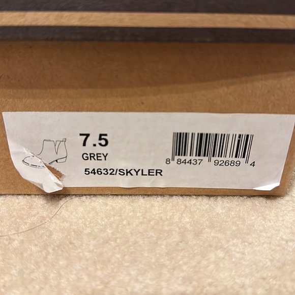 Diba booties. Worn once! Smoke free home. - Picture 5 of 6